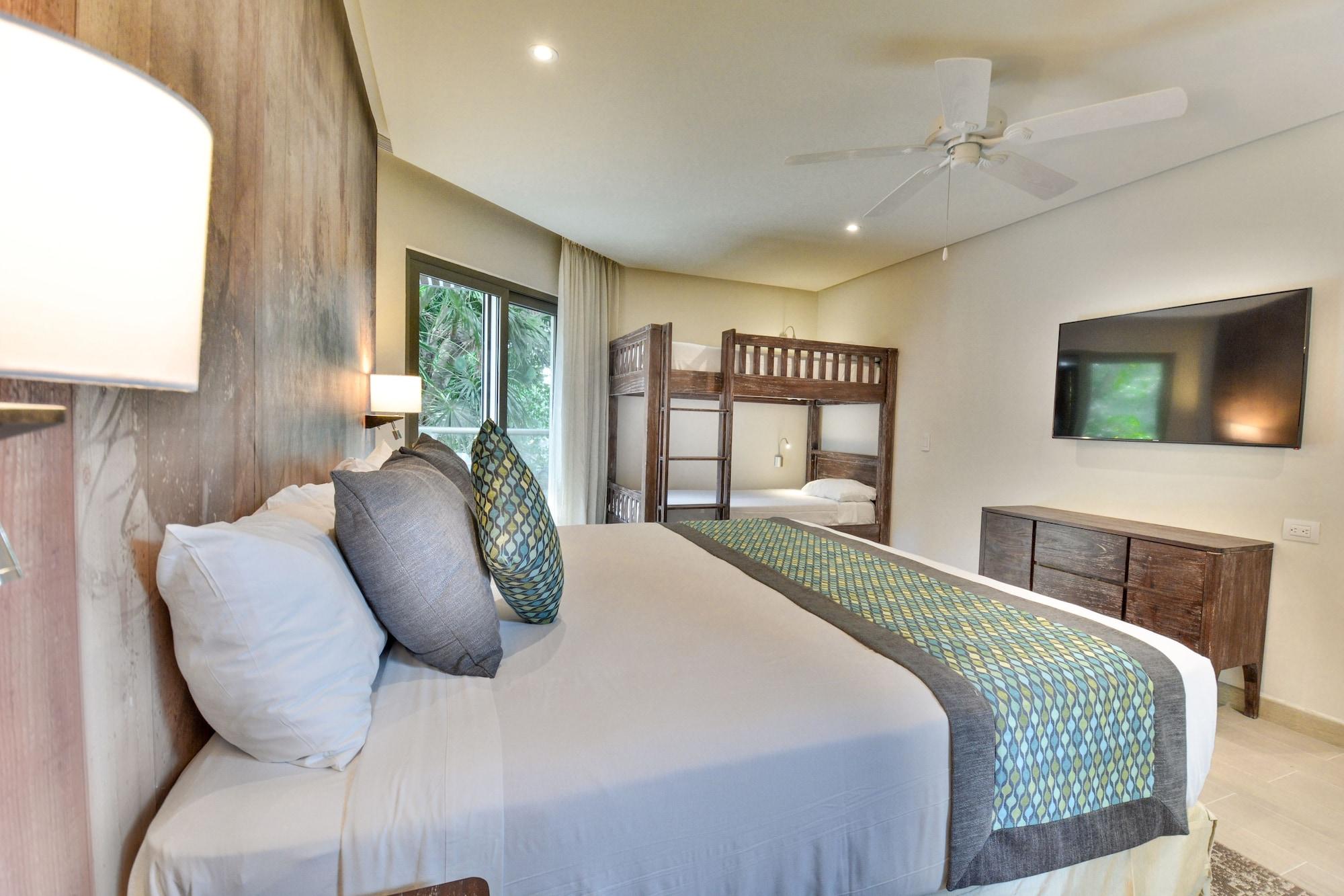 Sandos Caracol Eco Resort 5*